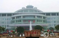 重慶西南醫(yī)院隆鼻價(jià)格表2024公示！李喆醫(yī)生簡(jiǎn)介、口碑必看