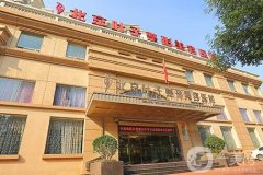 豐胸整形醫(yī)院大比拼，TOP5醫(yī)院你選哪家？北京葉子、麗都盛贊