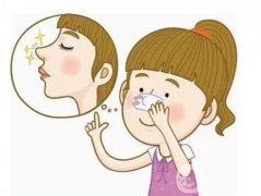 隆鼻術(shù)后為何不宜過(guò)早捏鼻子