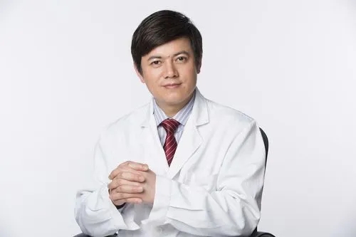 2022上海抽脂出名的醫(yī)生排名榜top5火了，終于，曹衛(wèi)剛、張路蟬聯(lián)榜首