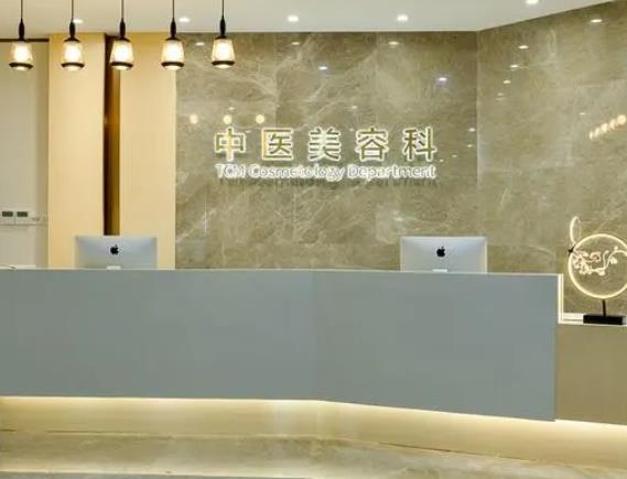 佛山吸脂整形哪個醫(yī)院好？2022年排名前五依舊是這幾家！但名次已大變!