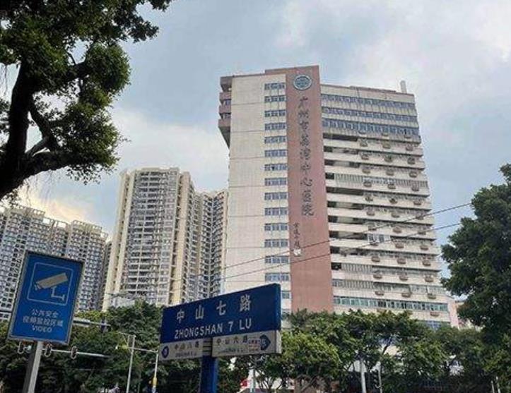 廣州做腹壁整形哪家好?這份排行榜前8強(qiáng)您拿去參考！想找公立也有哦！