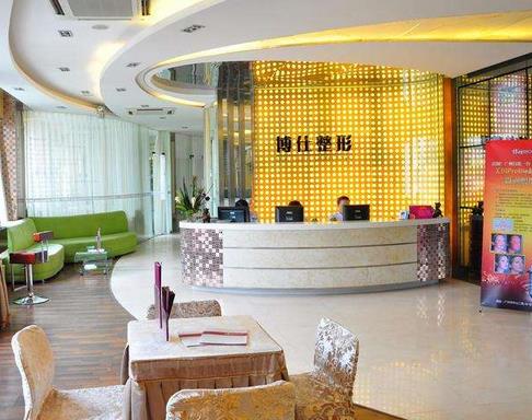 廣州隆鼻整形醫(yī)院排行榜前七強(qiáng)-前五強(qiáng)名次一覽！博仕、查爾曼實(shí)力測評