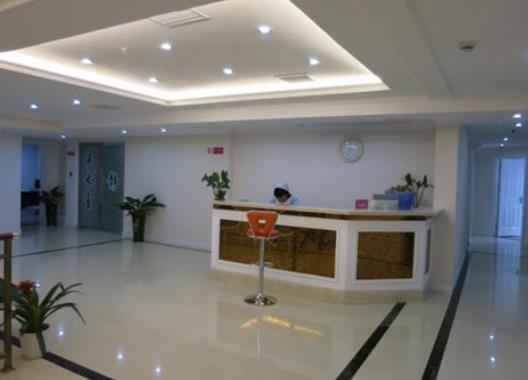 武漢哪家醫(yī)院的熱瑪吉是正品?排行榜前八強(qiáng):藝齡、仁愛資質(zhì)真實(shí)！上車沖