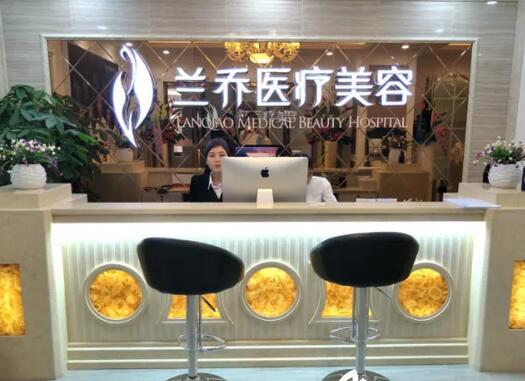 深圳龍華整形醫(yī)院排名：綜合實力強(qiáng)勁，有這幾家脫穎而出！