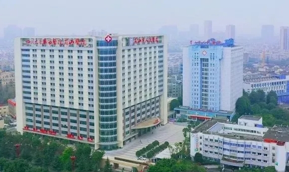 成都哪十家是正規(guī)整形醫(yī)院？ 華西、圣丹福、省醫(yī)院等，這些醫(yī)院值得信賴和
