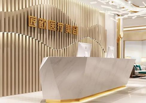 2022武漢吸脂整形醫(yī)院排行榜前六！匠歆&協(xié)和&雅至！附帶價格！