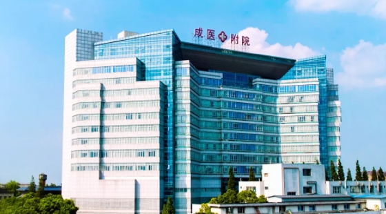 成都隆胸好的醫(yī)院排名：八大處排名領(lǐng)先！這幾家醫(yī)院專業(yè)實(shí)力優(yōu)異，愛美人士