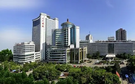 武漢大學(xué)人民醫(yī)院.jpg