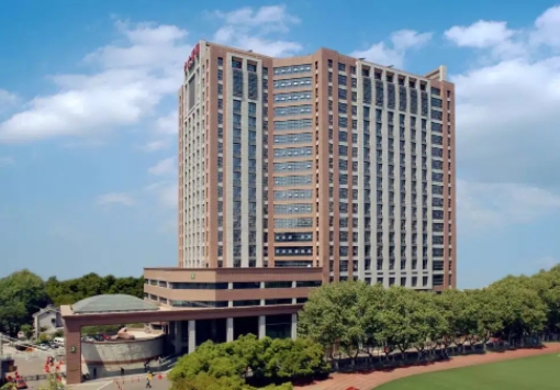 中南大學湘雅醫(yī)院.jpg