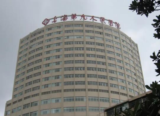 上海隆胸整形美容醫(yī)院哪家好？公立機(jī)構(gòu)口碑匯總_附價(jià)格一覽