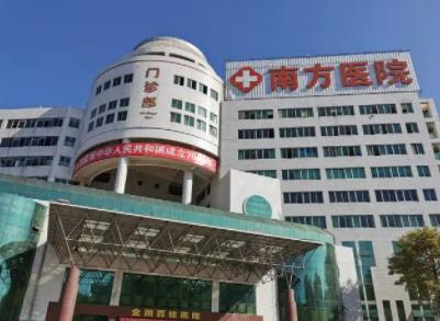 廣州牙齒整形醫(yī)院排行榜前五名單查收！五家醫(yī)院都是實力派