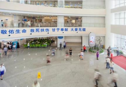 廣州哪個(gè)醫(yī)院隆鼻做的好?排行榜這七家被一一舉薦!價(jià)目表同步